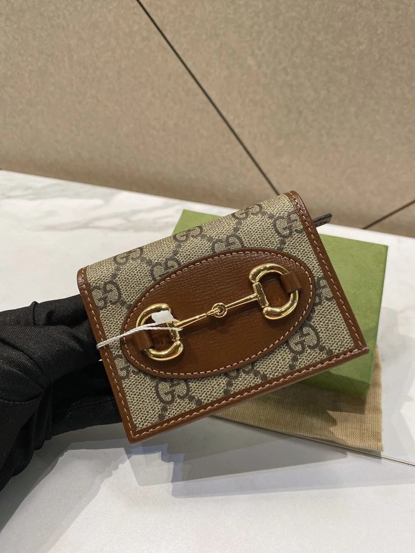95新 GUCCI/古驰 帝爵奢品/95新/Gucci/马衔扣钱包