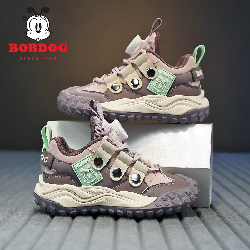 巴布豆女童鞋子防水皮面2024春秋新款时尚轻便软底儿童运动鞋5105