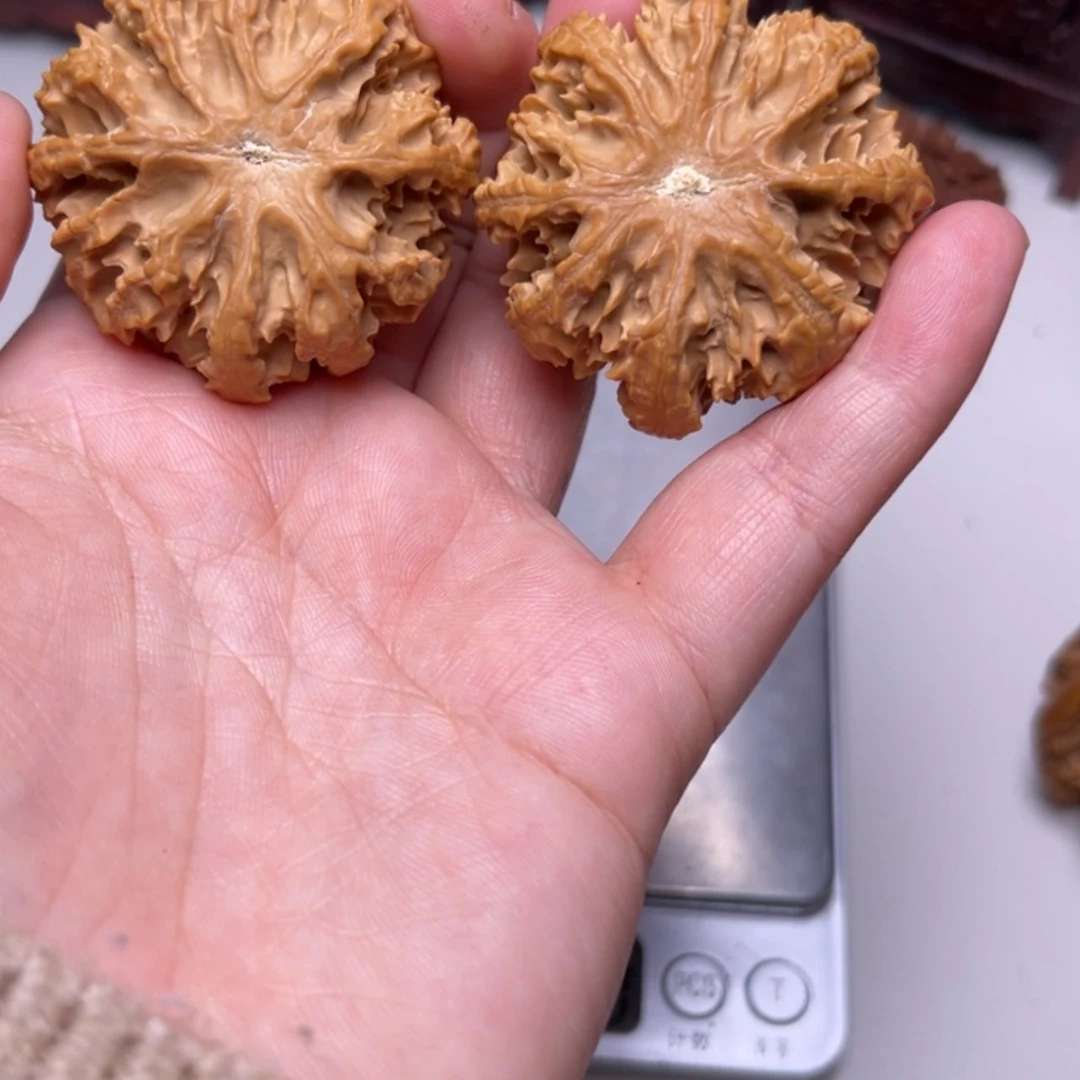 【闪购商品】文玩核桃把件07