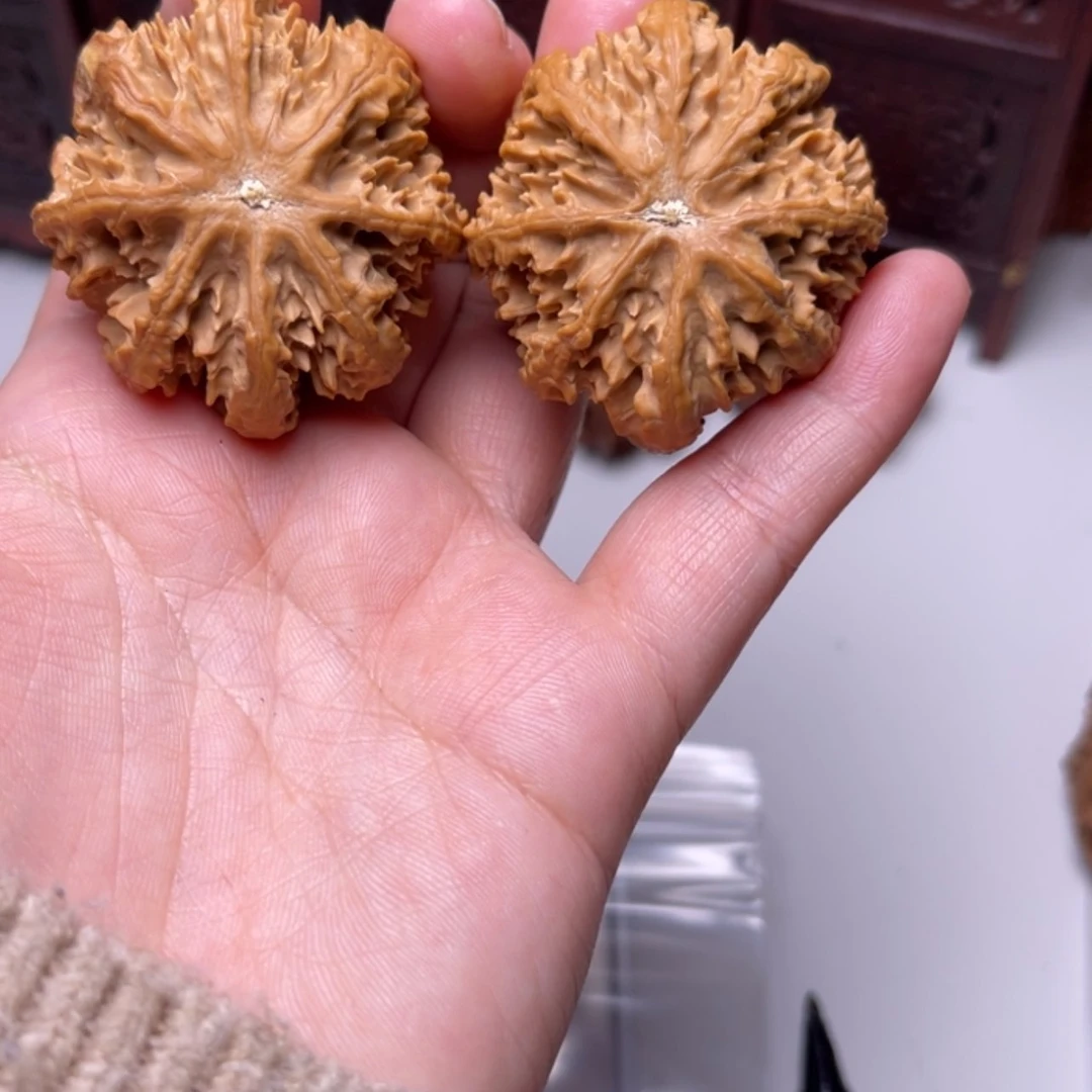 【闪购商品】文玩核桃把件03