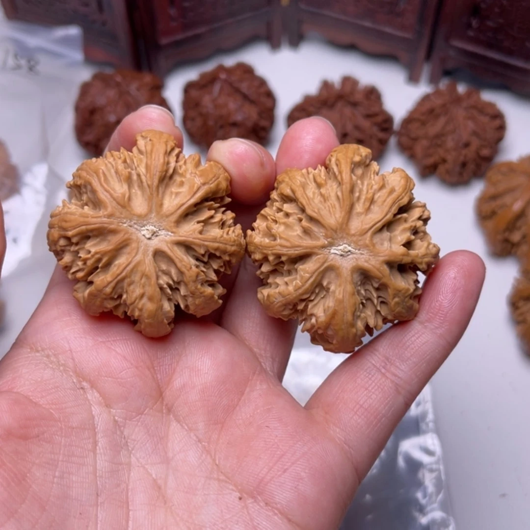 【闪购商品】文玩核桃把件23