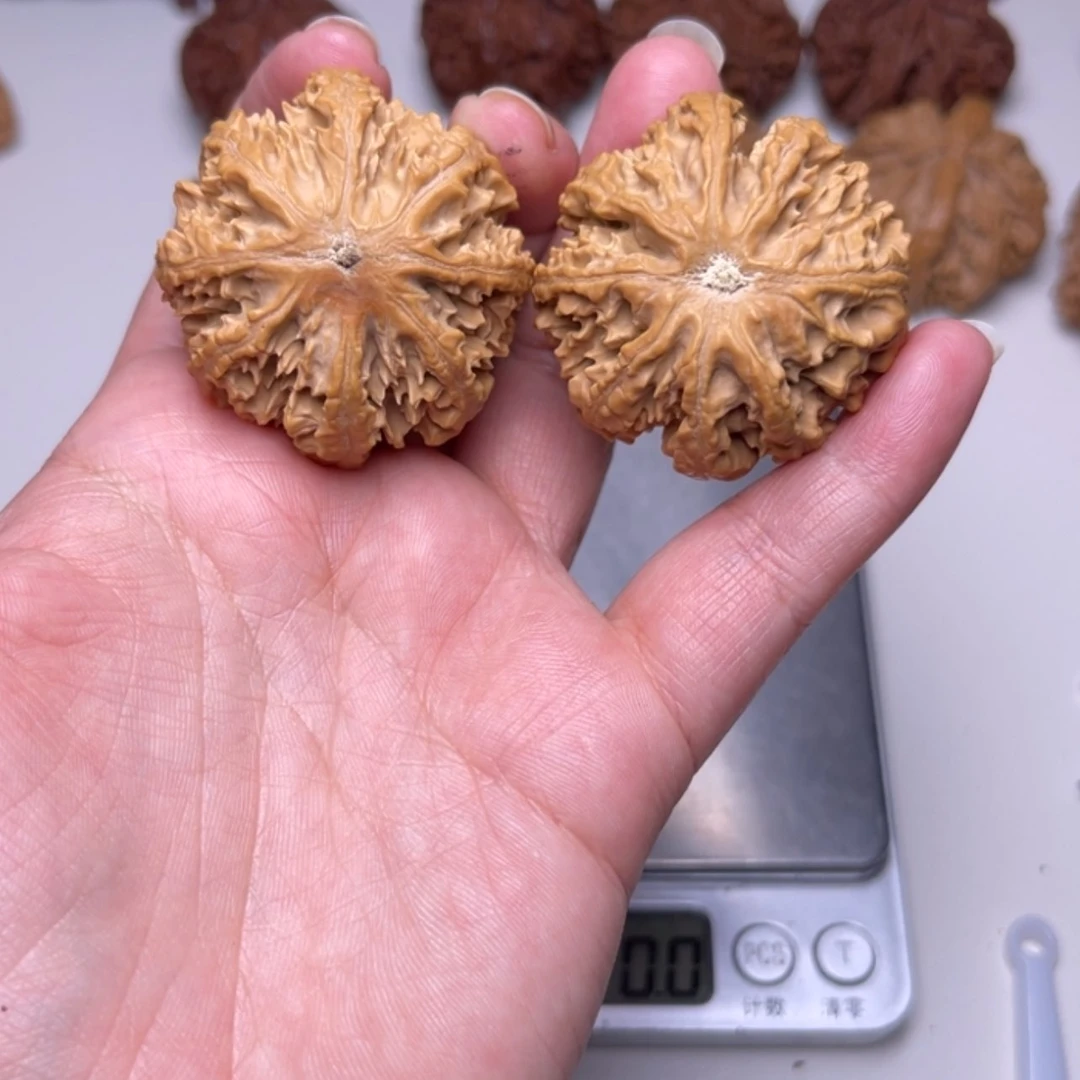 【闪购商品】文玩核桃把件偶****醉17