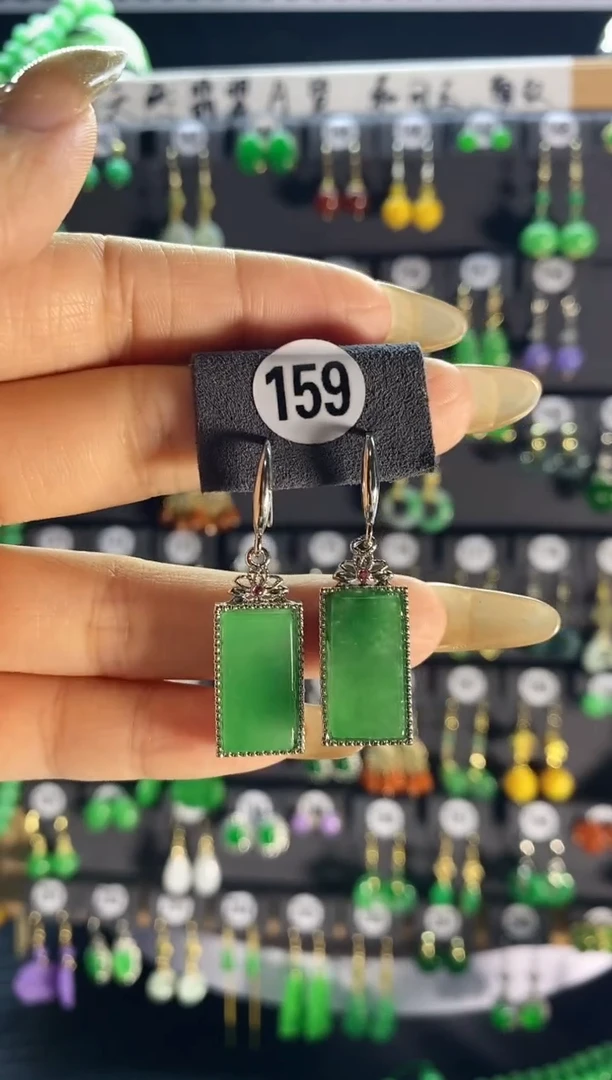 【闪购商品】翡翠颈饰银S925镶嵌159....