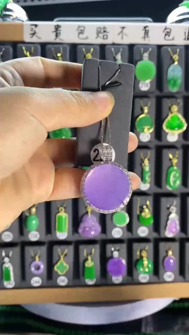 【闪购商品】翡翠耳饰银S925镶嵌228...