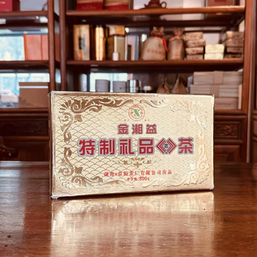 2011金湘益茯砖茶 800克