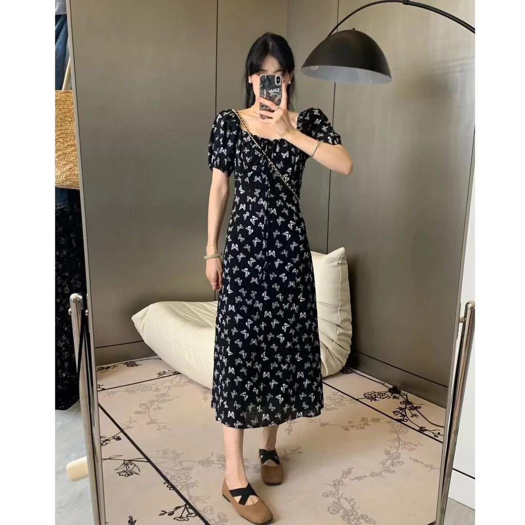 【庄周梦蝶】小众设计新款收腰夏季显瘦方领连衣裙