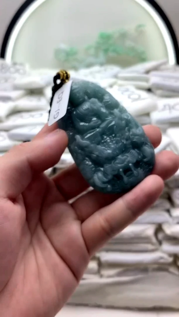 【闪购商品】翡翠颈饰未镶嵌属猪属狗阿弥陀佛