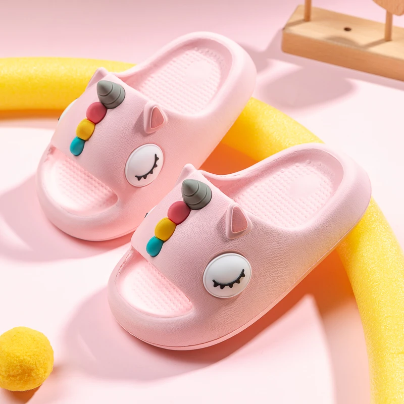 儿童凉拖鞋夏季2024新款卡通室内家居厚底踩屎感宝宝拖鞋女童