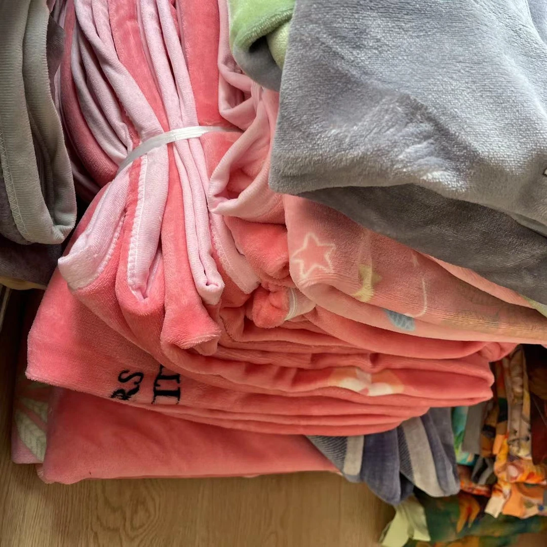 （220*240cm）牛奶绒被套 花型多样化08