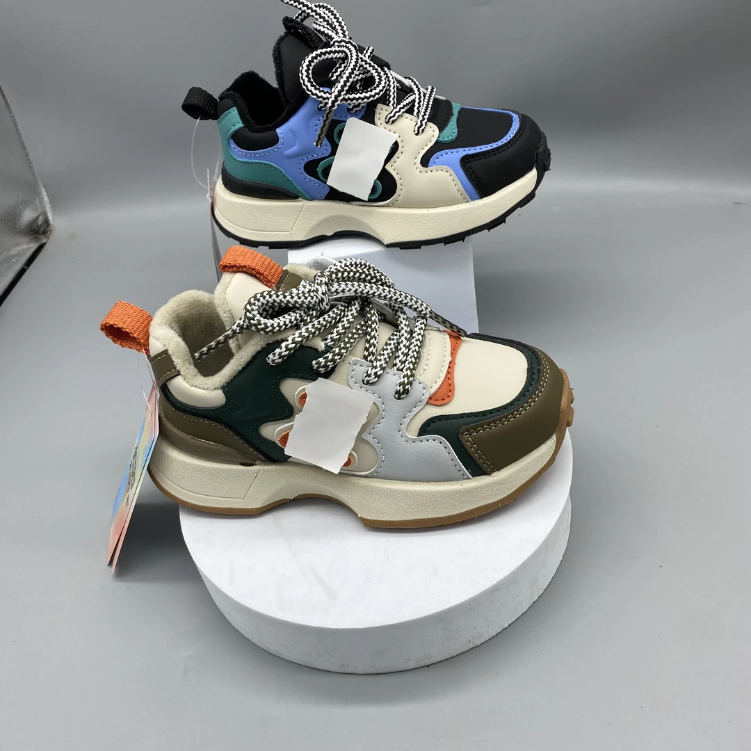 中大童皮面防水加绒时尚百搭阿甘鞋复古拼色冬季潮鞋8595