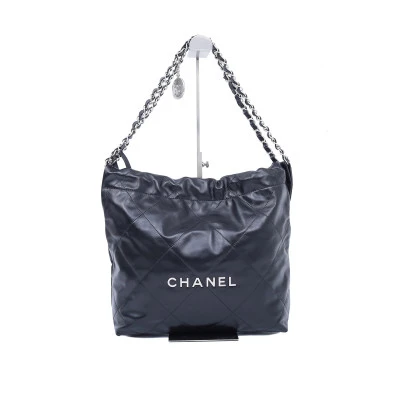 全新未使用 Chanel/香奈儿 小花佳珊22Bag 小号 黑色
