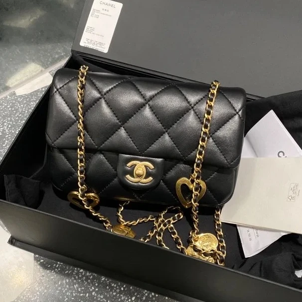 99新 Chanel/香奈儿 小花攀攀22B 黑金 大mini 爱心链条包