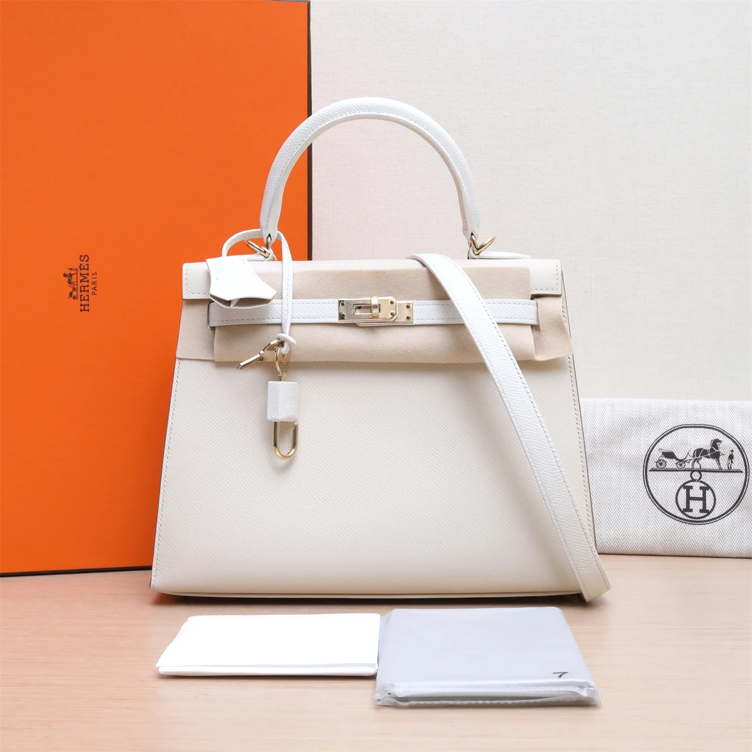 99新 Hermes/爱马仕 【33精选】974693 Kelly 25 白色拼奶昔白