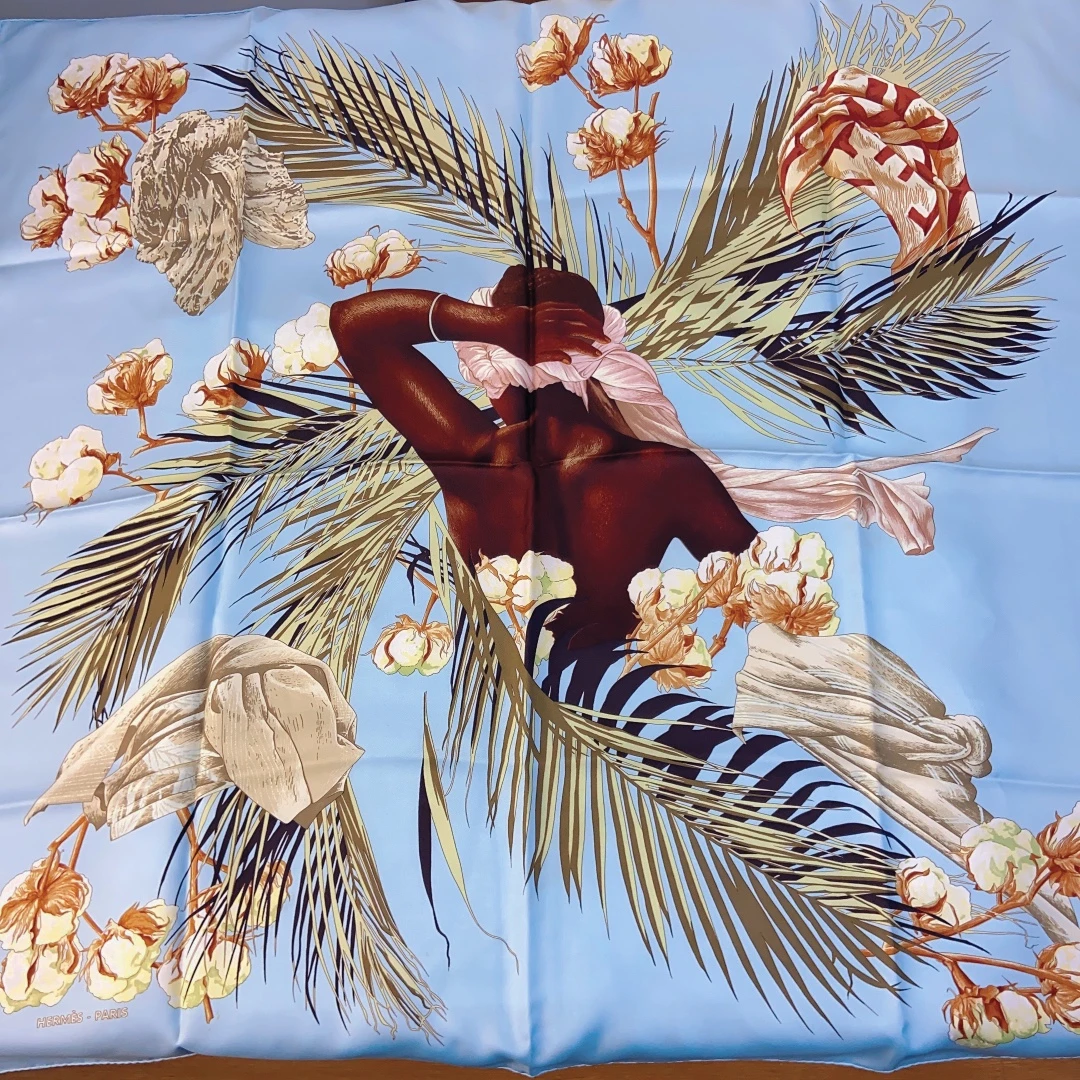 99新 Hermes/爱马仕 小花攀攀P234347781 丝巾 女王的头巾 90cm