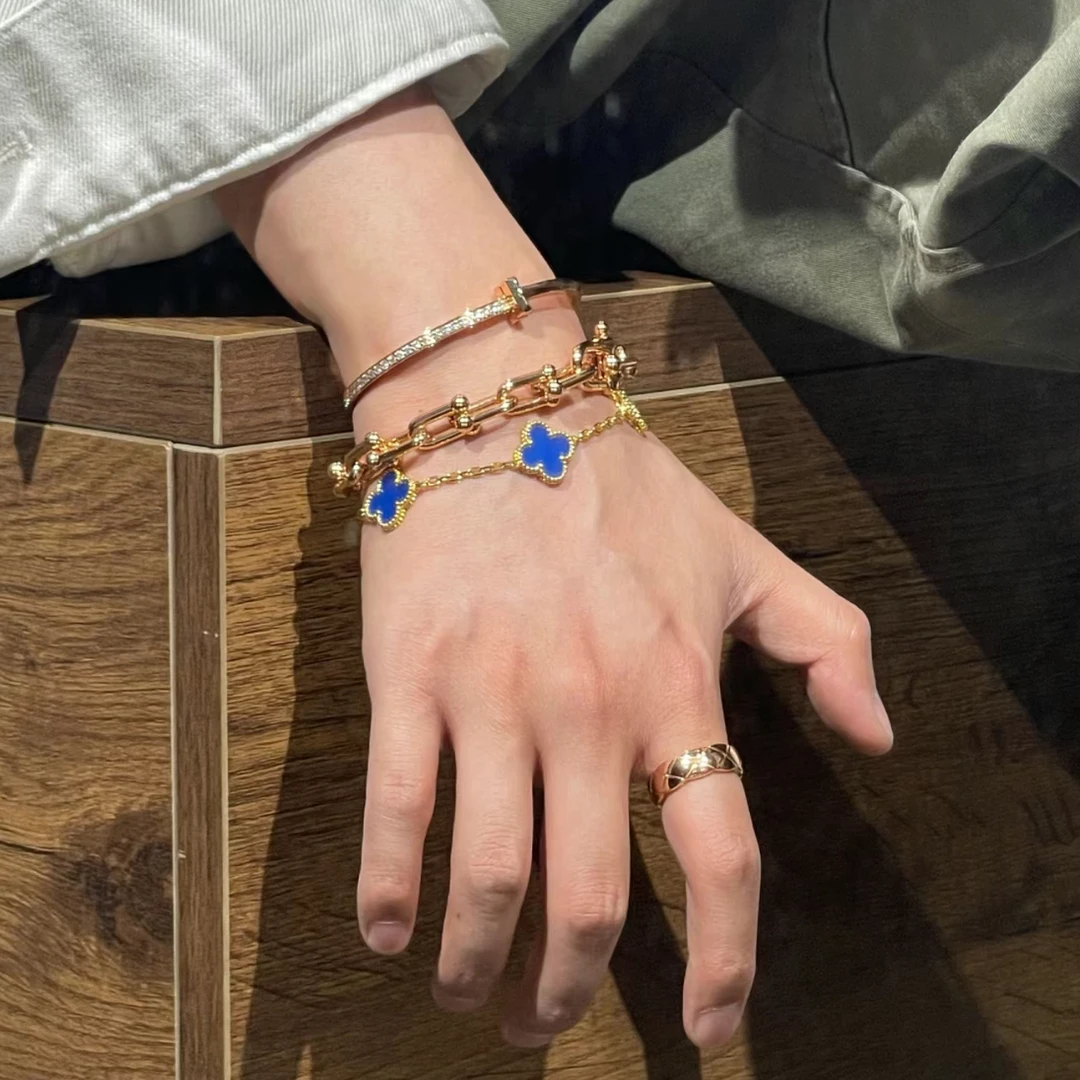 全新未使用 Tiffany & Co./蒂芙尼 小花6珊马蹄扣 手链玫瑰金18码
