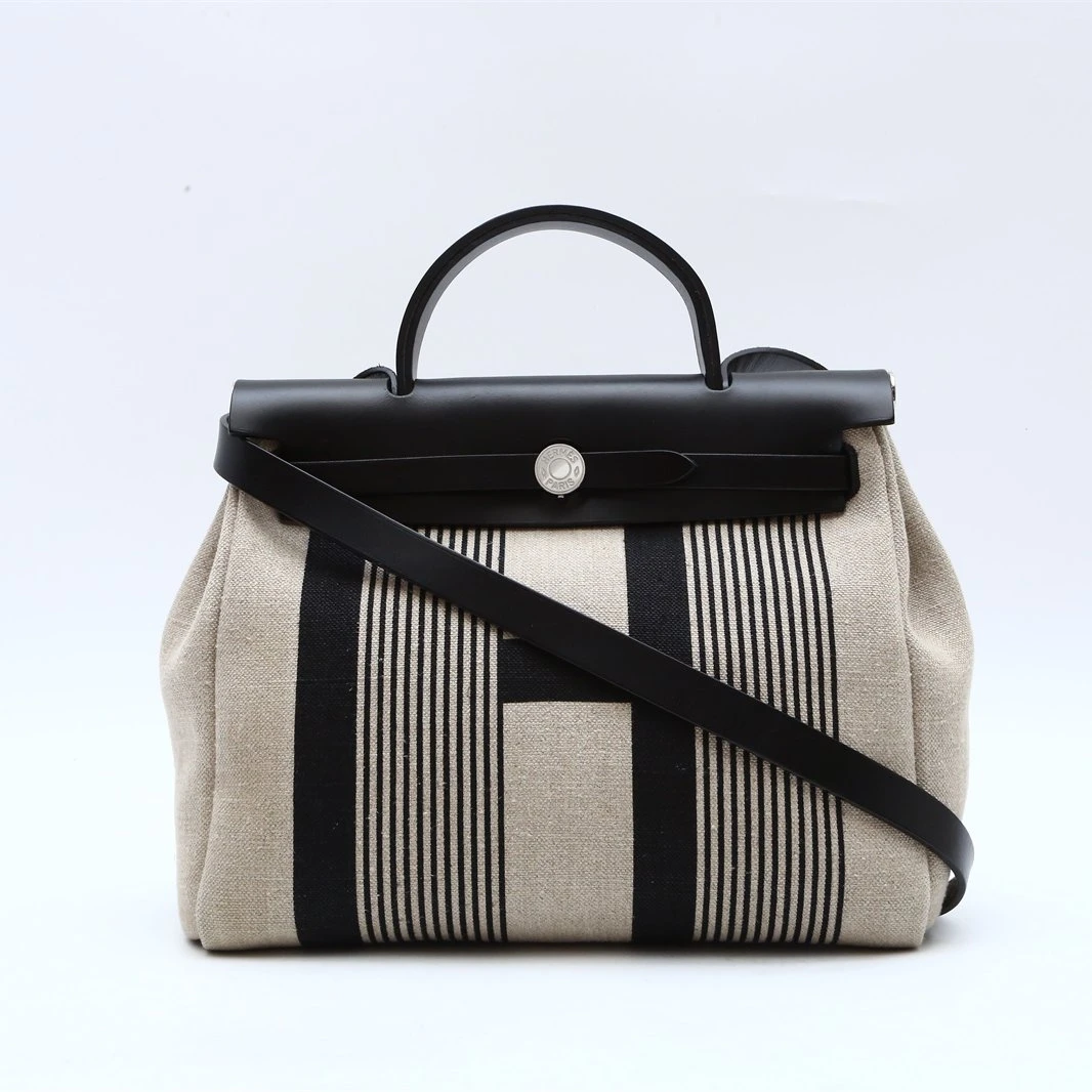 99新 Hermes/爱马仕 小花佳珊P234347255Herbag 31 89黑色