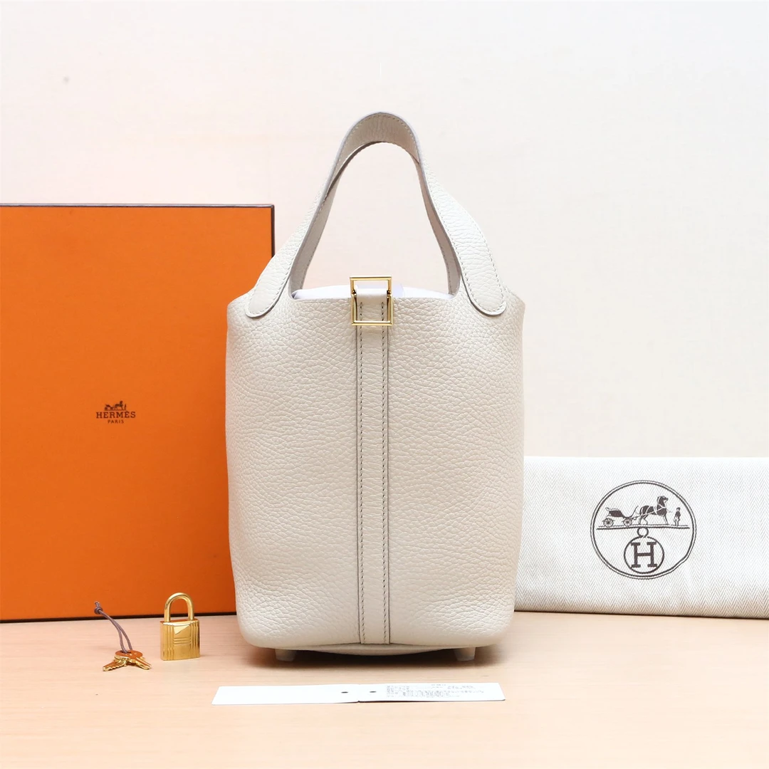 99新 Hermes/爱马仕 小花6珊 18 菜篮子 8L冰川白 TC皮 B刻金扣包