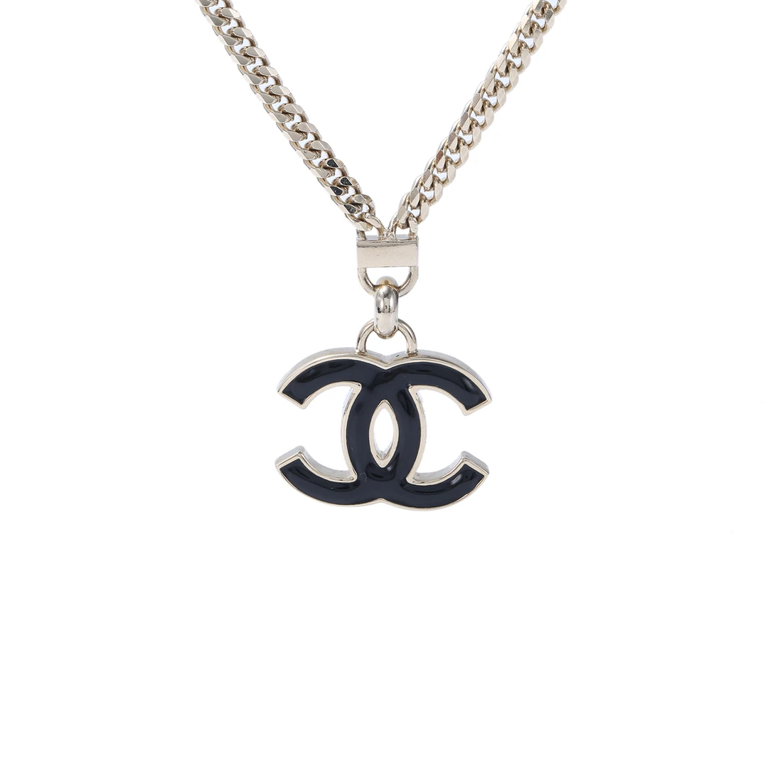 全新未使用 Chanel/香奈儿 小花攀攀24P 黑色双C吊坠 项链
