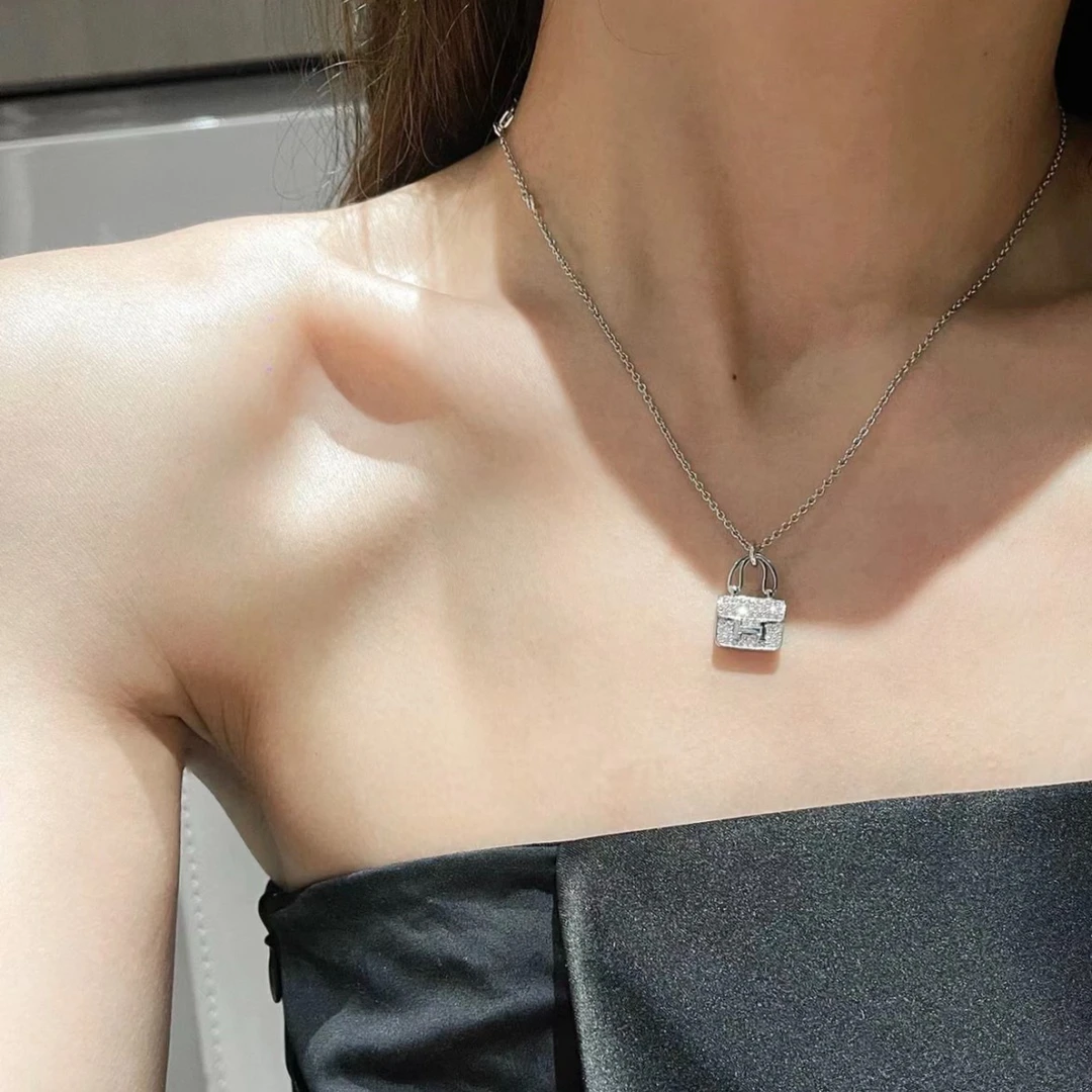 全新未使用 Hermes/爱马仕 小花6珊 康康 项链 满钻 新扣 18k白金