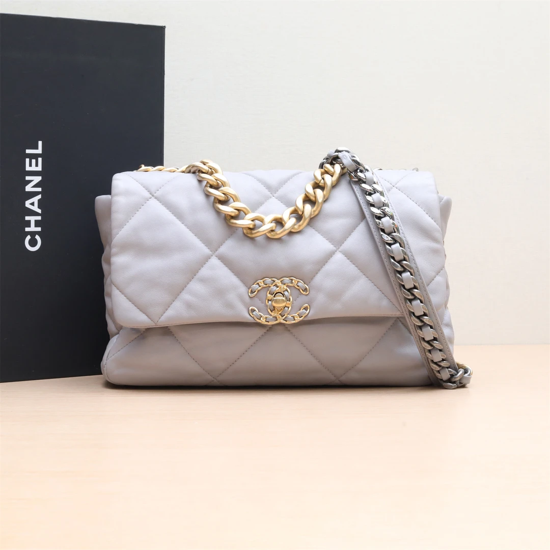 95新 Chanel/香奈儿 黑黑精选 P23475905619BAG 口盖包 中号芯片
