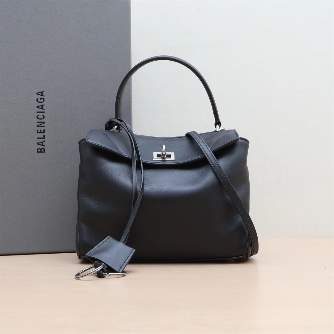 99新 Balenciaga/巴黎世家 活动黑黑 P244172537Rodeo 迷你 包