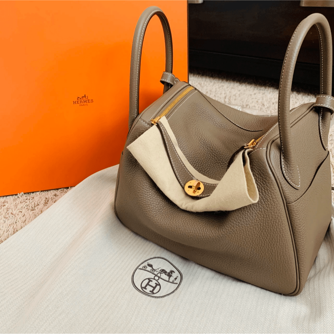 99新 Hermes/爱马仕 小花6珊 Lindy 30 大象灰 TC皮 Y刻 金扣包