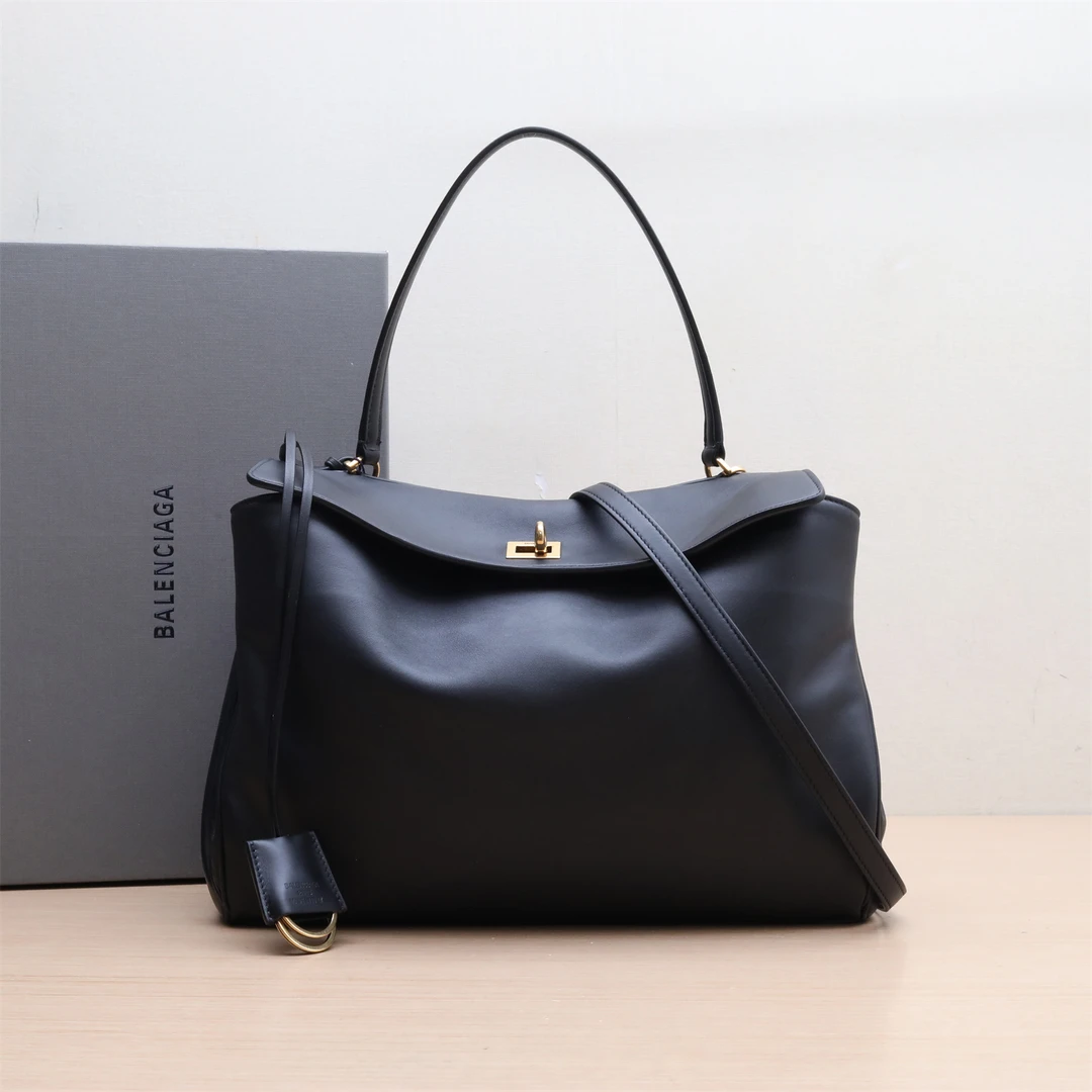 95新 Balenciaga/巴黎世家 黑黑精选 Rodeo 中号 单肩包