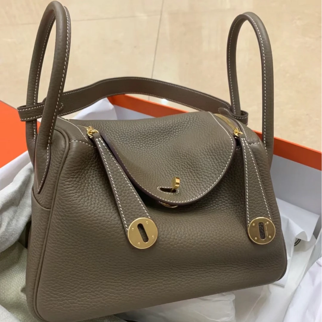 99新 Hermes/爱马仕 小花6珊 Lindy 26 大象灰 金扣 Y刻 TC皮包