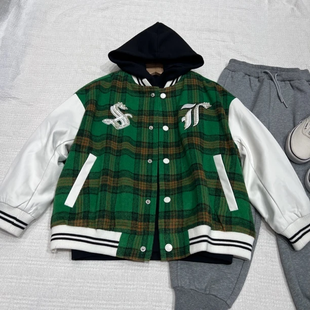 10690高端童装时尚百搭秋冬新品时尚拼接外套C17-2-3