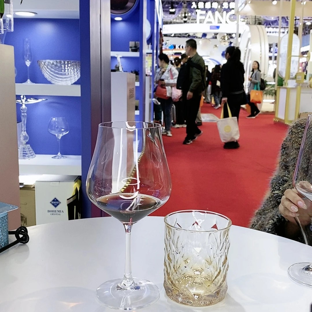 水晶玻璃无手柄款2个酒杯2个威士忌