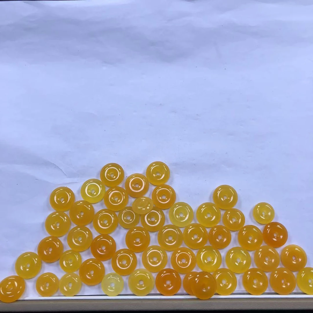 平安扣鸡油黄吊坠【发一个】发L115