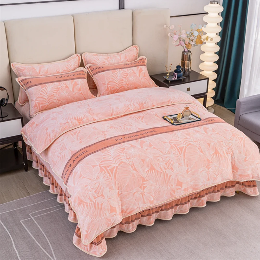 冬季加厚加绒可机洗家纺床品双面绒被罩花边床裙印花牛奶绒四件套