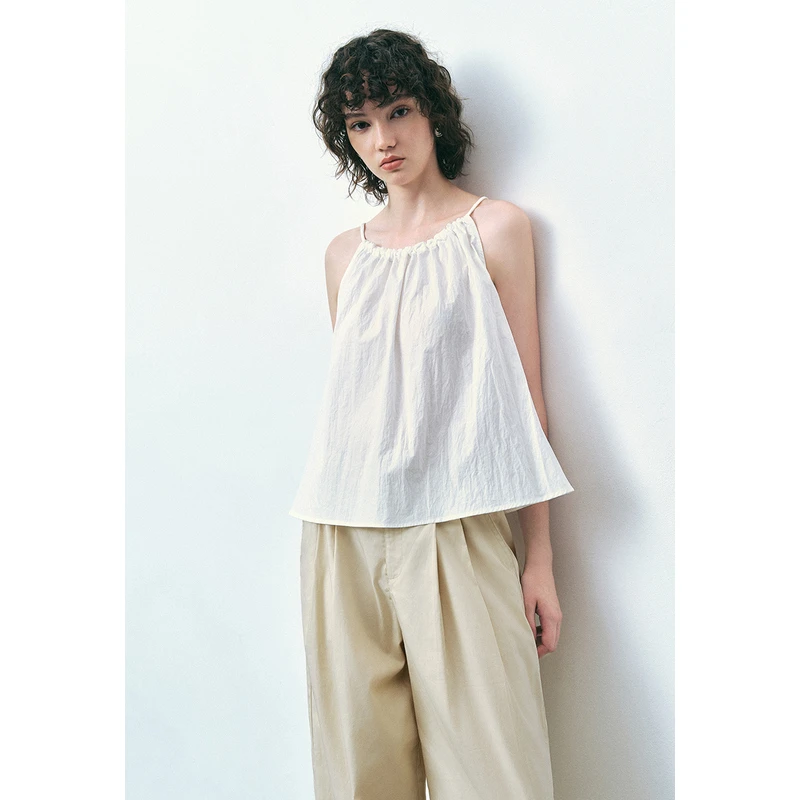 UR2024夏季新款女装法式气质系带微皱肌理吊带衫UWU240080