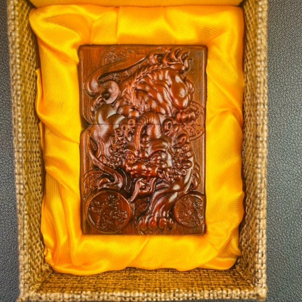 貔貅 款式紫檀木双面3D浮雕煤油防风打火机男士