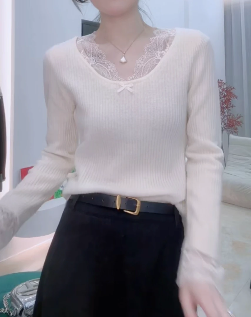 E'VAN【仙女】全羊毛圆领长袖蕾丝拼接百搭显瘦针织上衣-不能机洗