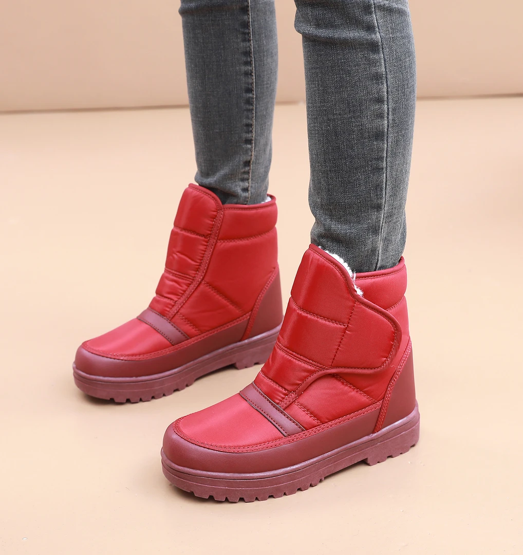 冬季女士雪地靴时尚妈妈鞋防水加绒靴子加厚棉鞋保暖大棉雪地棉