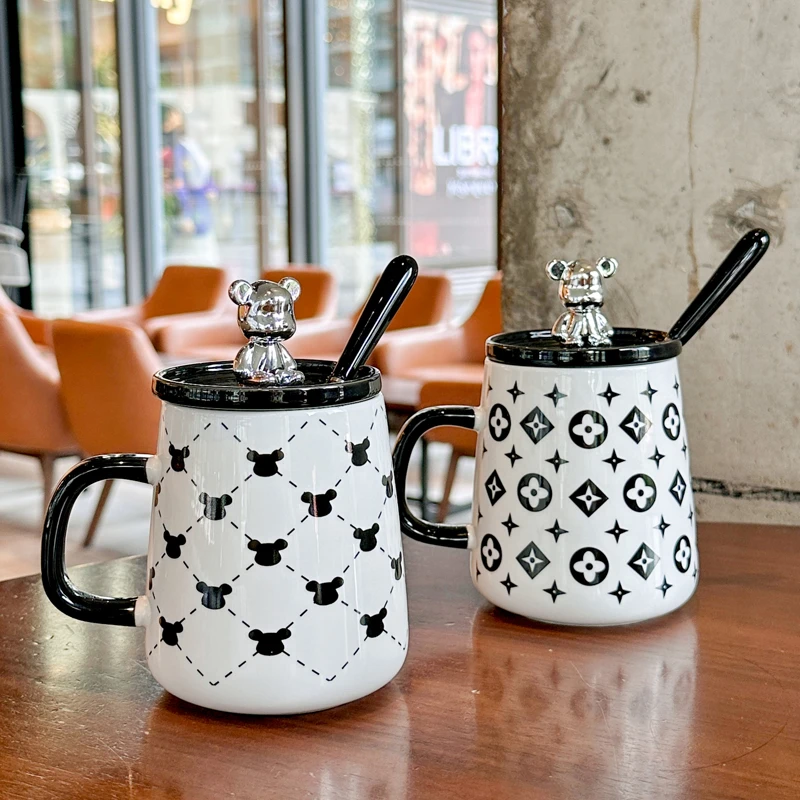 高颜值可爱马克杯情侣陶瓷杯子带盖勺女生办公室牛奶咖啡杯早餐杯