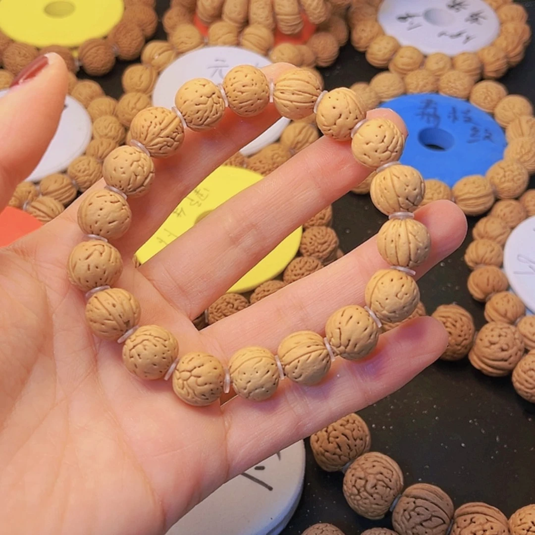 【闪购商品】桃核吊坠冷**、