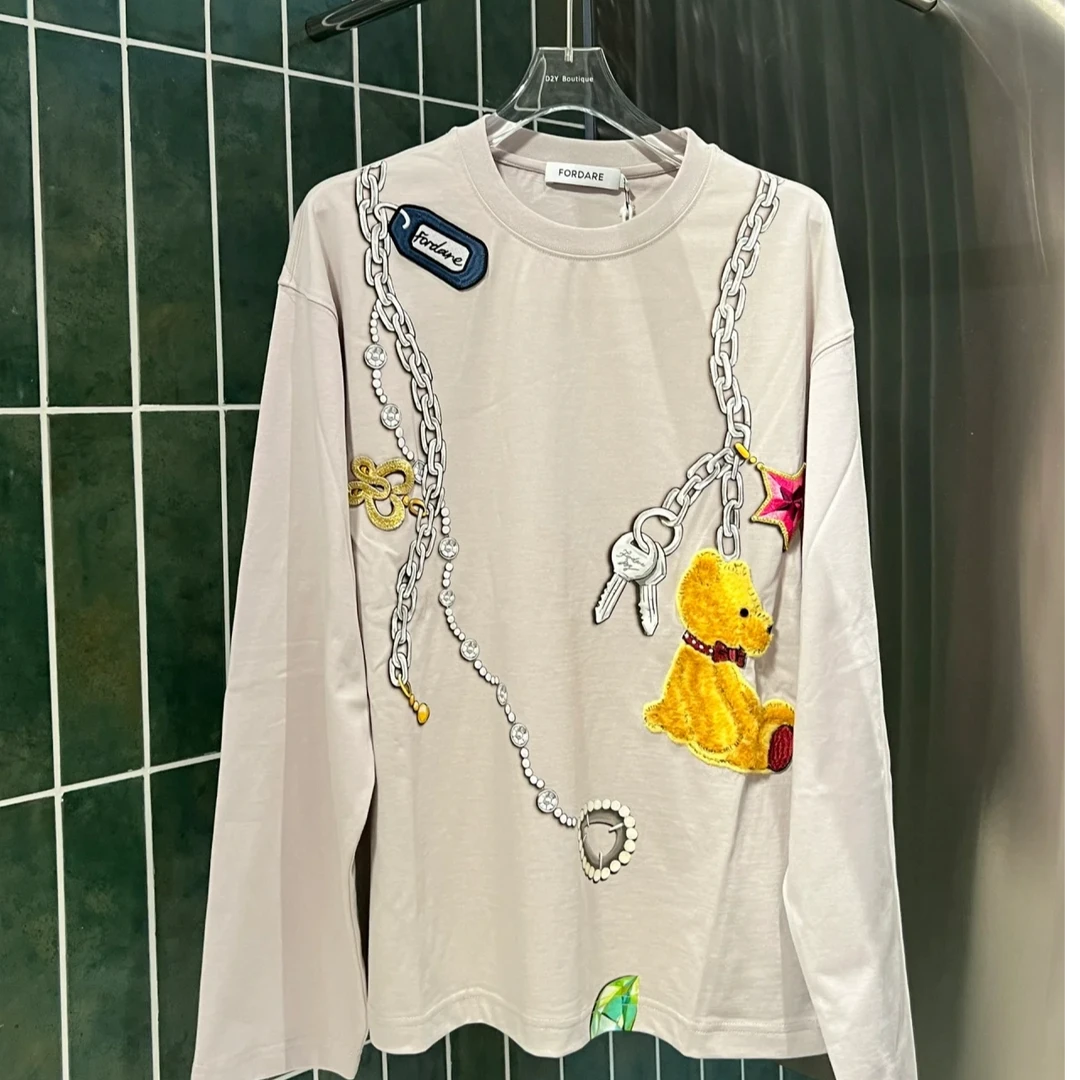 FD 24秋冬新款链条小熊刺绣T恤