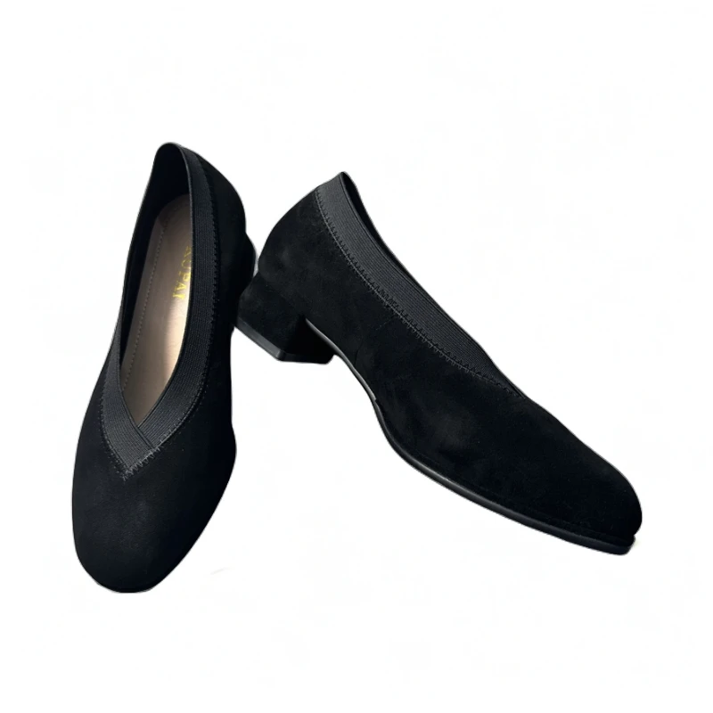 2024新款羊猄皮奶奶鞋气质舒适百搭女士