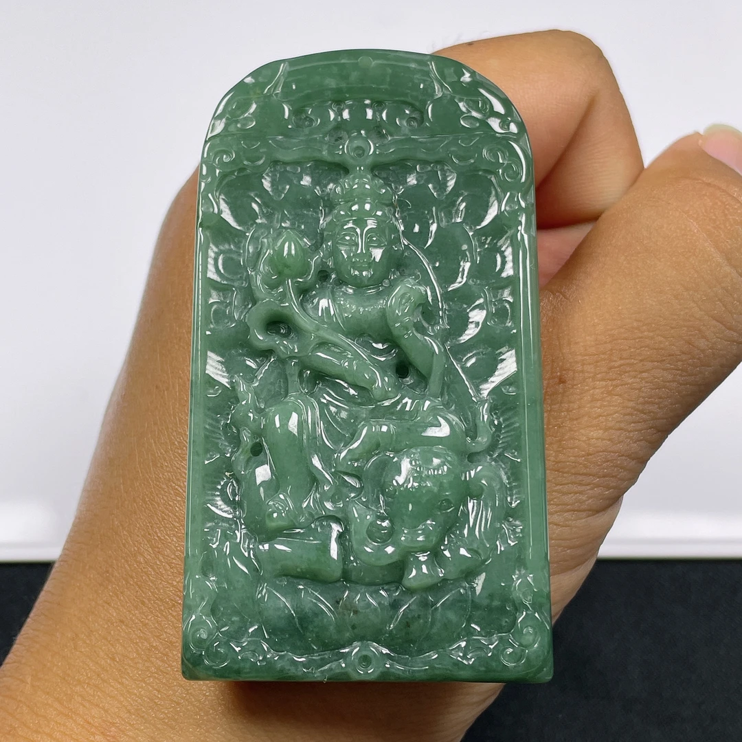 天然翡翠A货普贤菩萨翡翠吊坠守护神精雕满色翡翠色大气时尚Q012