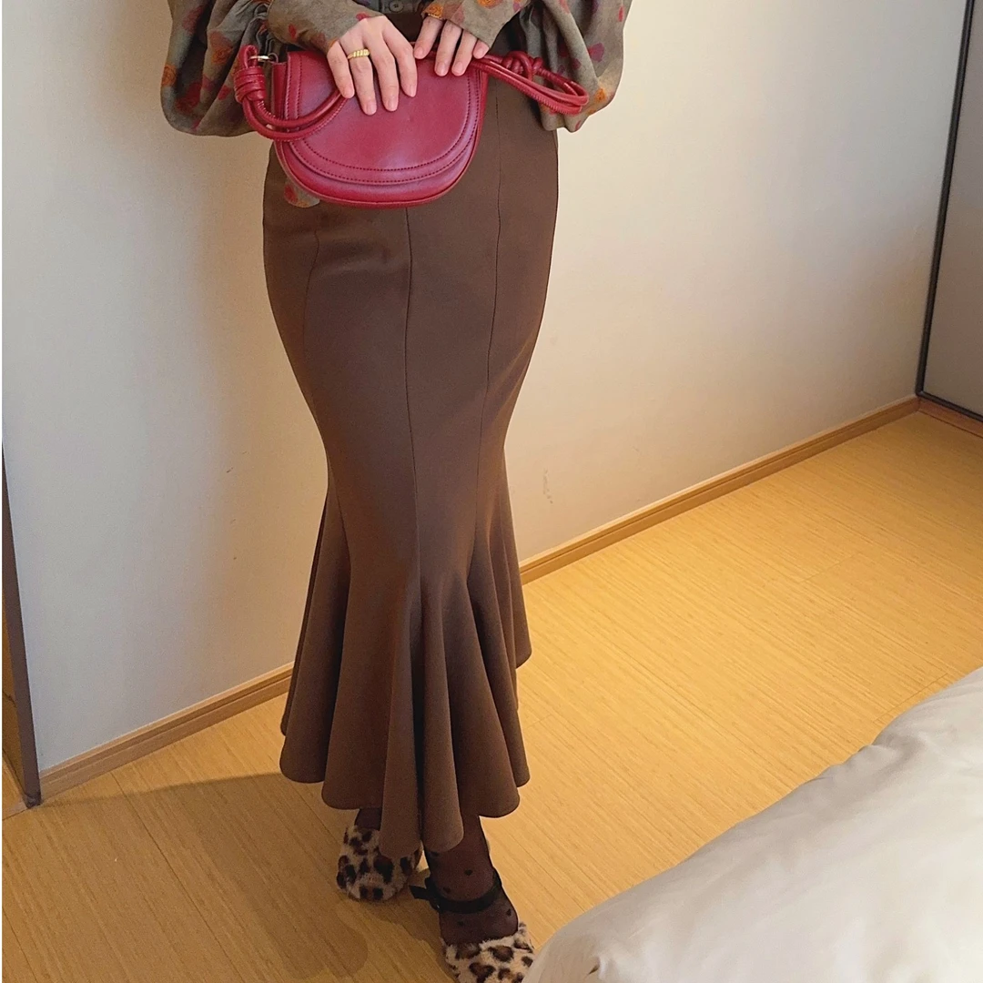 智英欧尼【咖色包臀半身裙鱼尾纯色高腰气质】