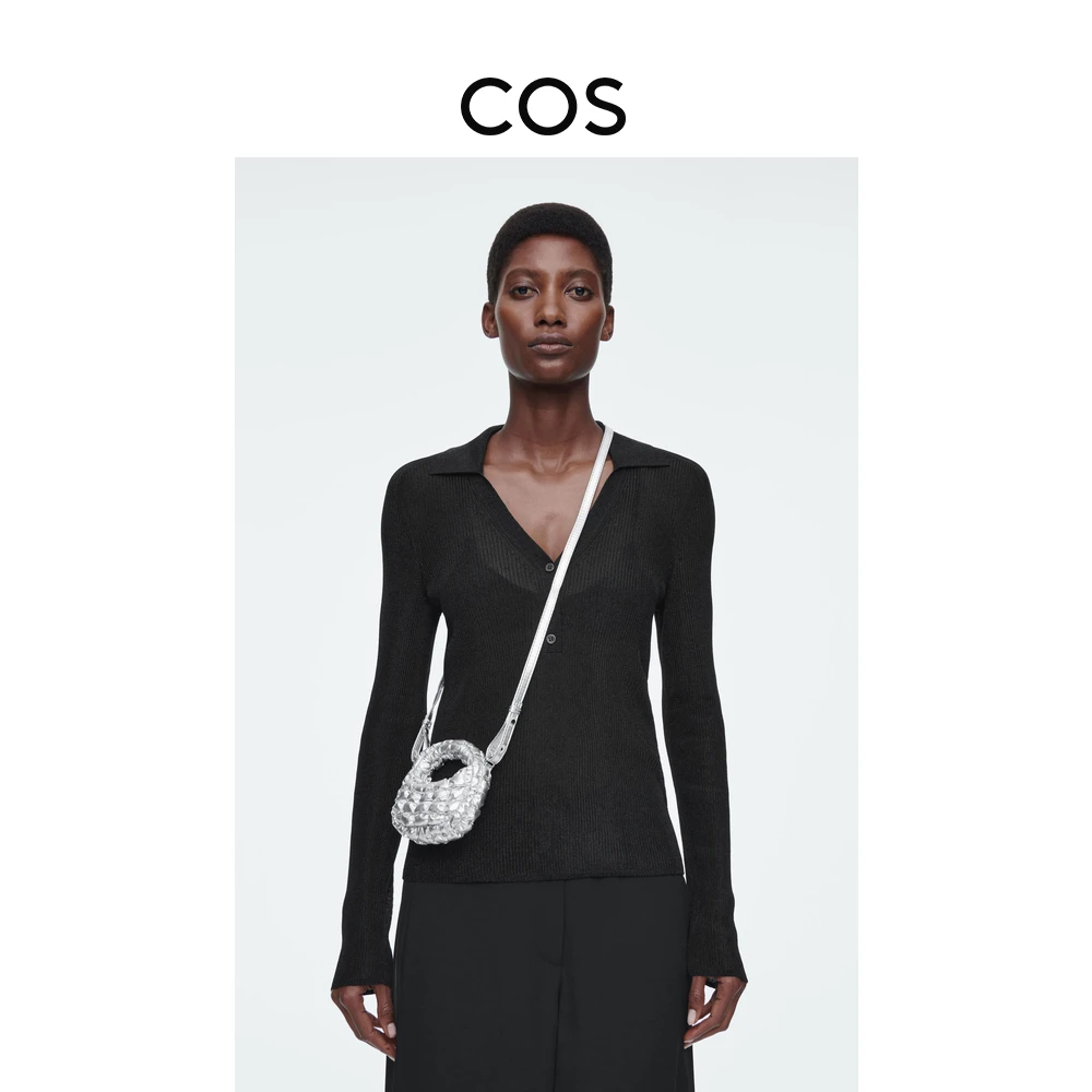 COS女士 绗缝迷你云朵斜挎包银色1244108003