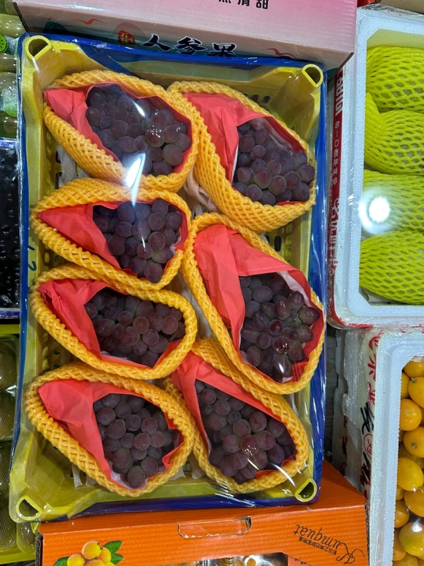 各种精品水果欢迎选购