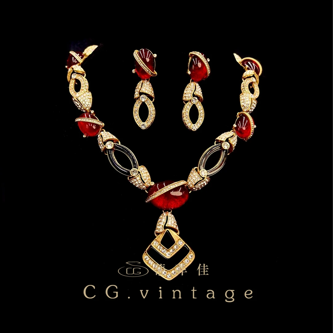 铜合金合成锆石项链 【0201】秋冬新款手工气质时尚复古红色古风