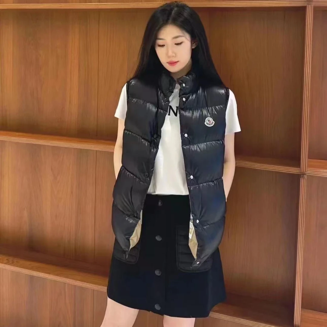 全新未使用 MONCLER 蒙口 24新款休闲女士羽绒马甲 BADIA GILET