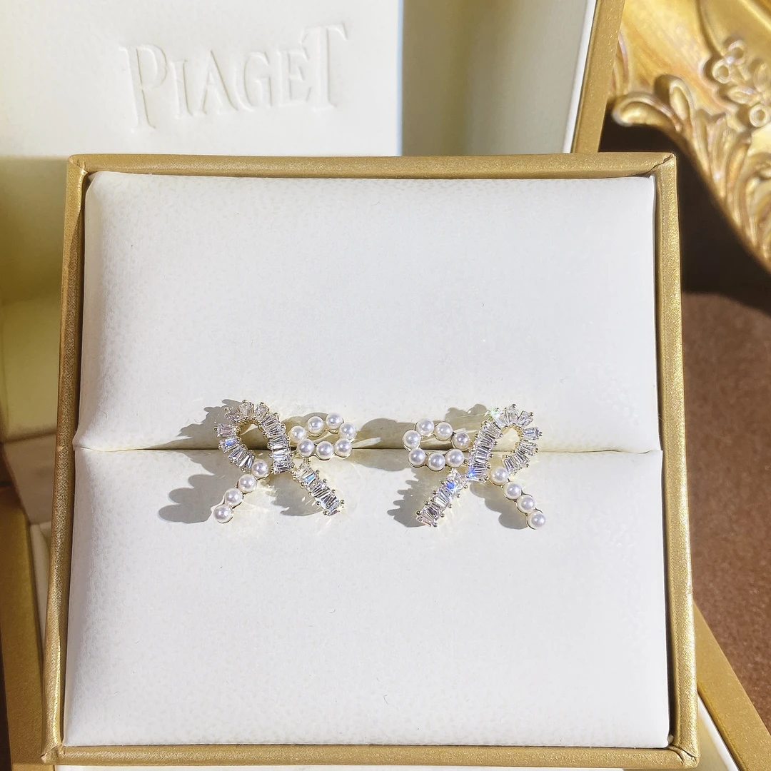 铜合金耳饰 Hiluck轻奢拼接蝴蝶结设计百搭款甜美耳饰！