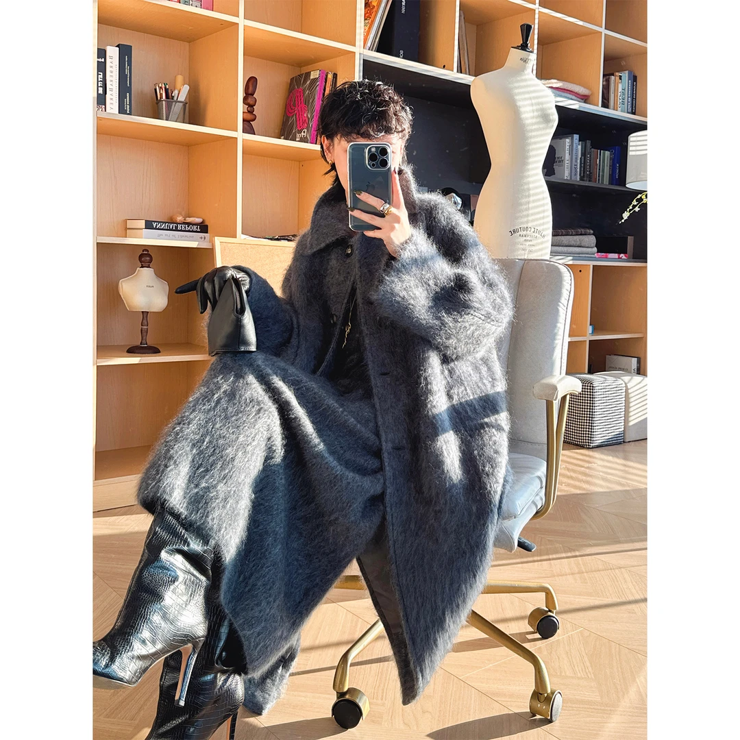 玖着软黄金_重磅100罕山白羊绒拉绒梭织裁剪工艺翻领长款大衣