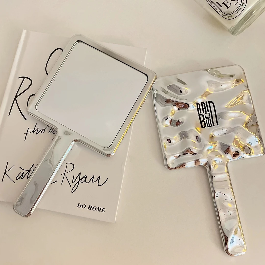 ins手持补妆小镜子随身便携家用简约学生手拿化妆镜手柄美容镜银