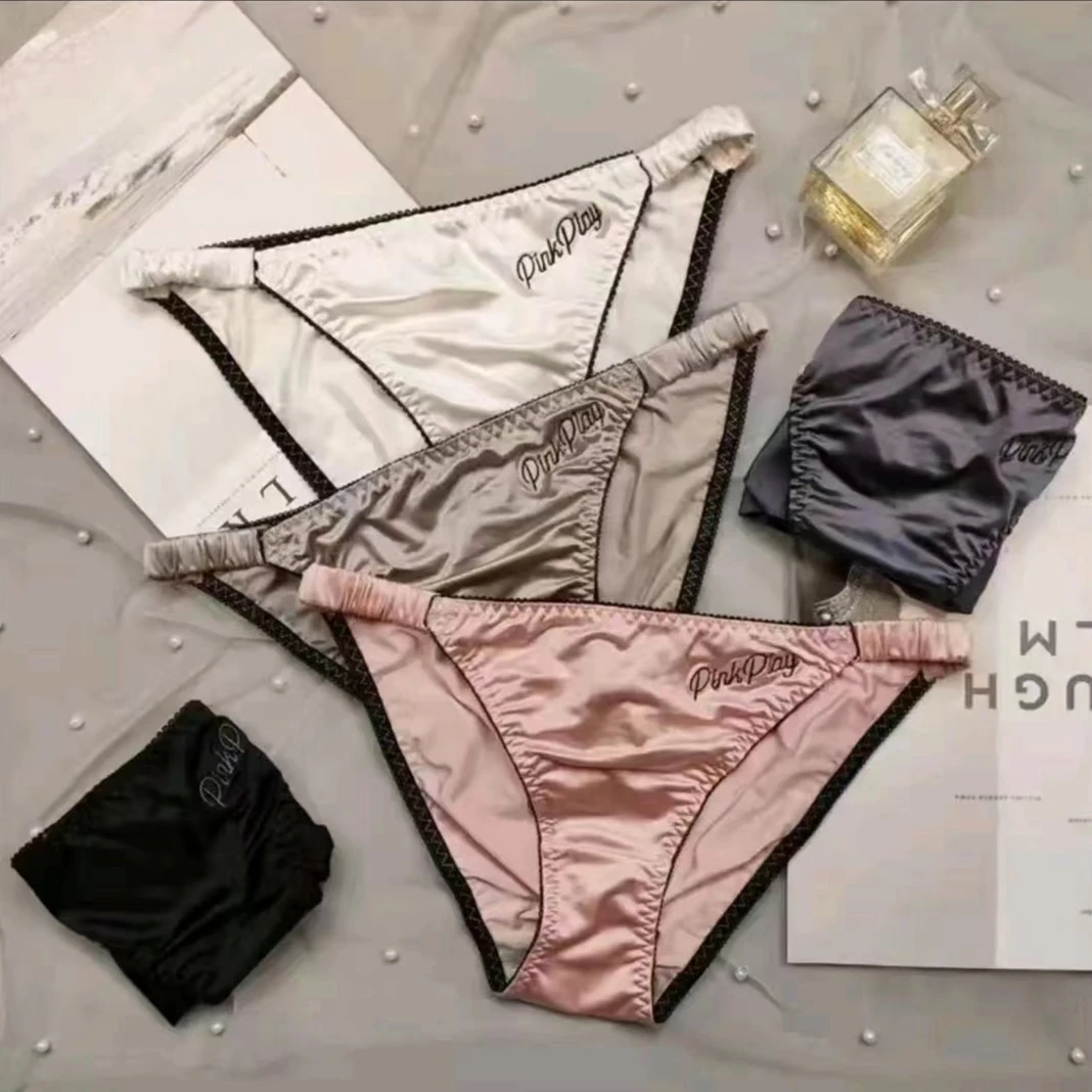 一组两条装女士短裤蕾丝时尚性感诱惑舒适甜美